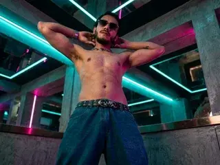 Streamate Live Sex Cam of BossDominator