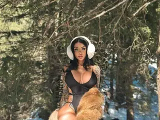 Streamate Live Porn of LucyHills39