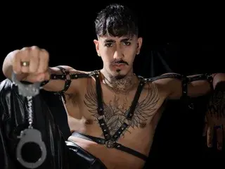 Streamate Best live sex cam show of Donovan_Desmond