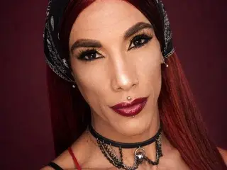 Streamate Private Sex Chat of Maddy_bigcock