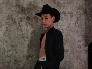 Streamate Private Sex Chat of Max_Steell