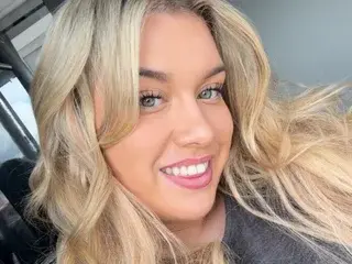 Streamate Best live sex cam show of MelodyxxUK