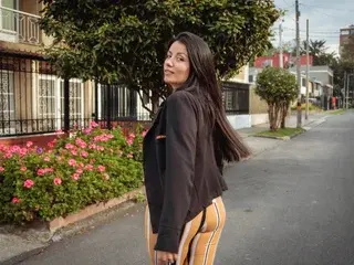 Streamate Sex Cam of MargarettCooper