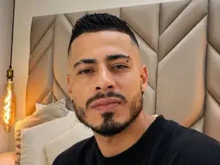 Streamate Private Sex Chat of Matthew_Cross