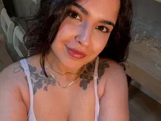 Streamate Live Sex Cam of MayaPetite