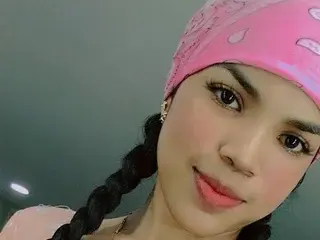 Streamate Adult Webcam of ximena_ruiz