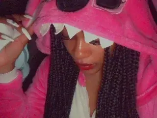 Streamate Private Sex Chat of Megan_stails