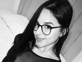 Streamate Best live sex cam show of EllyyG