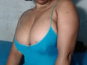 Streamate Adult Webcams of HARD69NIPPLES