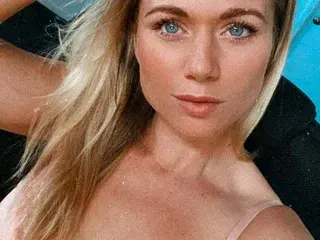 Streamate Live Porn of KateDivine69