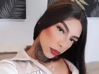 Streamate Free Live Porn of laurasweett19