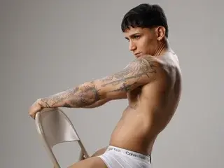 Streamate Live Sex of santicoxx