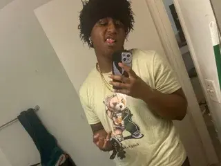 Streamate Adult Webcam of MrTemptations