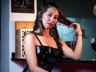 Streamate Sex Cam of RosalindaCortes