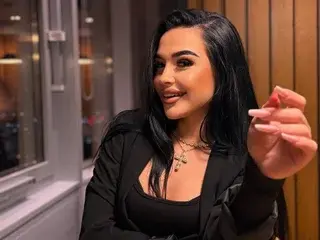 Streamate Private Sex Chat of Sasha_Lorrenz