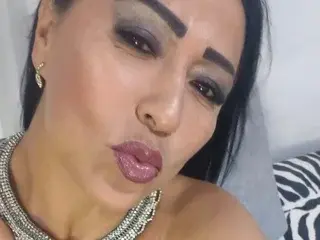 Streamate Nude Webcam of IamFranchely