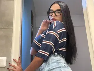 Streamate Free Porn Cam of Dailyn44