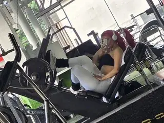 Streamate Live Sex Cam of RebbecaWells