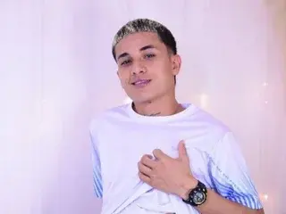 Streamate Live Sex Cam of Matheus_Ic