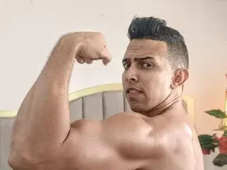 Streamate Nude Webcam of RandyPaterman