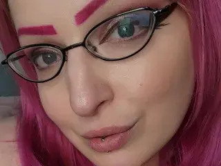 Streamate Free Live Porn of Pinky_Powers