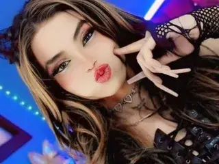Streamate Nude Webcam of VictoriaDior69