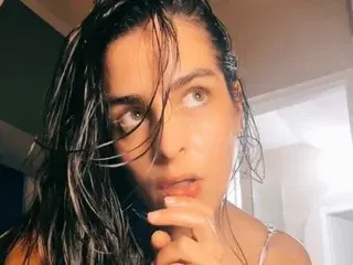 Streamate Sex Cam of camii2244