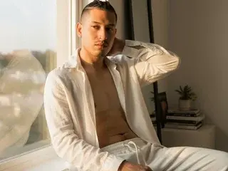 Streamate Free Live Porn of ErickFerrer