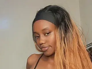 Streamate Private Sex Chat of Naughtyellah