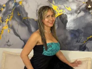 Streamate Nude Webcam of ScarlettChannel