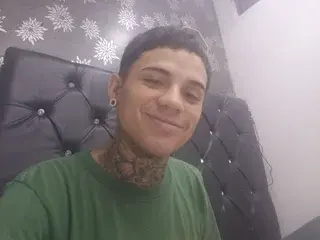 Streamate Live Porn of exotic_hot_couple