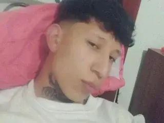 Streamate Live Sex Cam of TREVORDONSON_VC