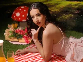 Streamate Sex Cam of Elizabeth_Paython