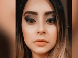 Streamate Live Sex Cam of Elensweet111