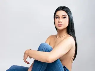 Streamate Private Sex Chat of Valeria_Willianss