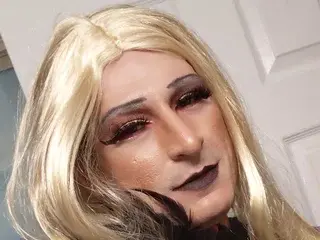 Streamate Free Live Porn of VonMeow777