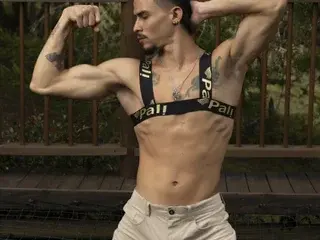 Streamate Private Sex Chat of SharonTygaX