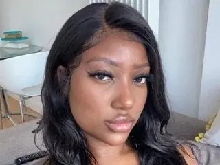 Streamate Live Sex of NyaraBuenoBabestationx