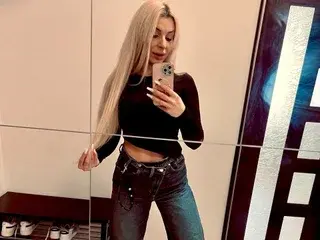 Streamate Best Webcam of GoldenSinn