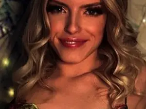 Streamate Adult Video Chat of HurricaneDaisySkye