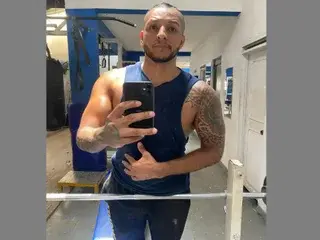 Streamate Best live sex cam show of Leo_muscletxx