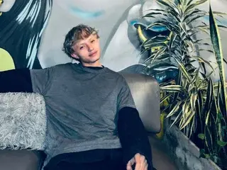 Streamate Free Porn Cam of Angeladrien