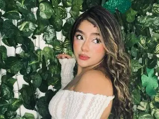 Streamate Live Porn of Miia_Sinner