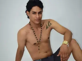 Streamate Free Live Porn of Stonegrey22