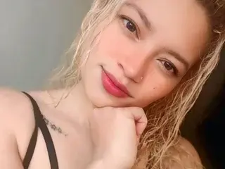 Streamate Private Sex Chat of Luna_Lm