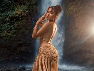 Streamate Free Porn Cam of ValleryJohnson