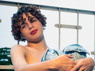 Streamate Private Sex Chat of Skkyee_angel