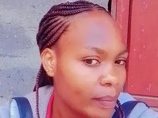 Streamate Sex Cam of Teasequeen24