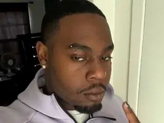 Streamate Sex Cam of Topfloorstrokes