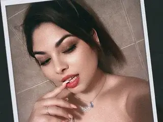 Streamate Sex Cam of Kairafantasy